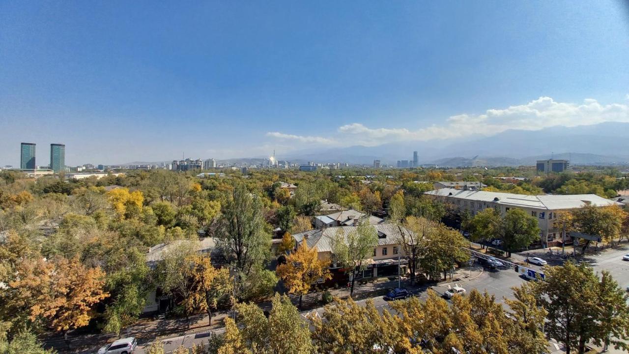 "Картина Горных Вершин" Квартира- "Mountain View" Apartment Almaty Eksteriør bilde